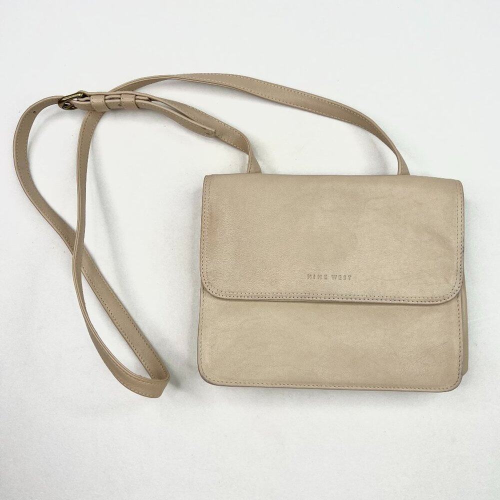 Vintage Nine West Beige Crossbody Leather Bag